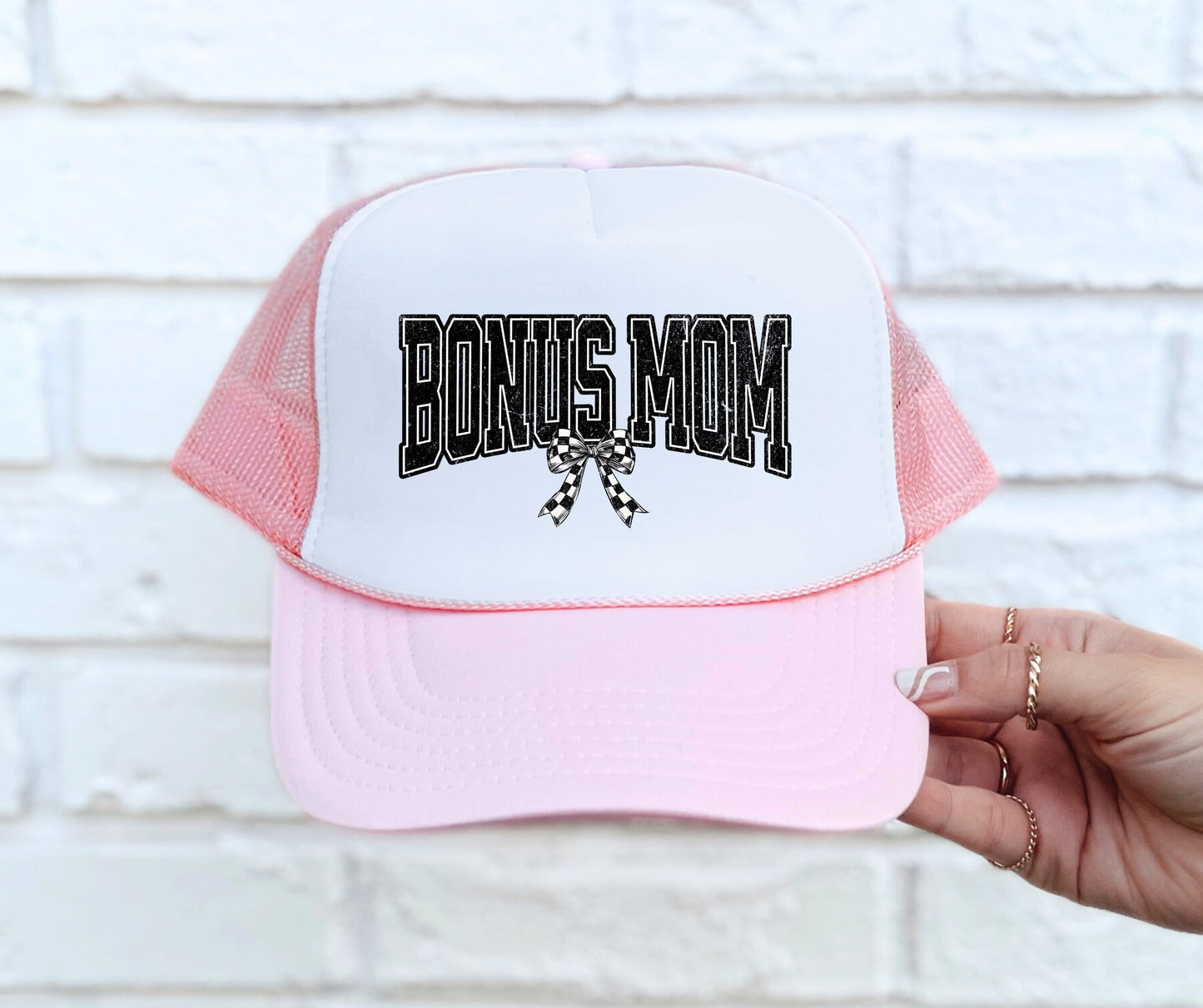 Hat bonus mom