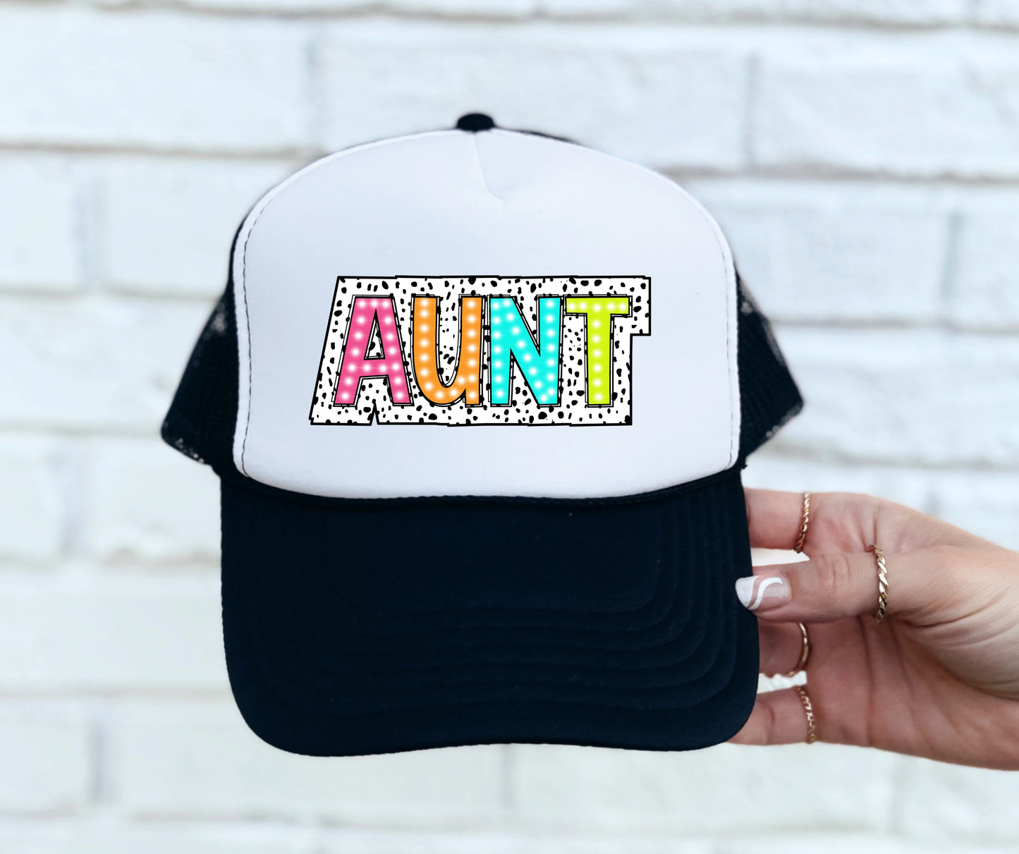 hat aunt